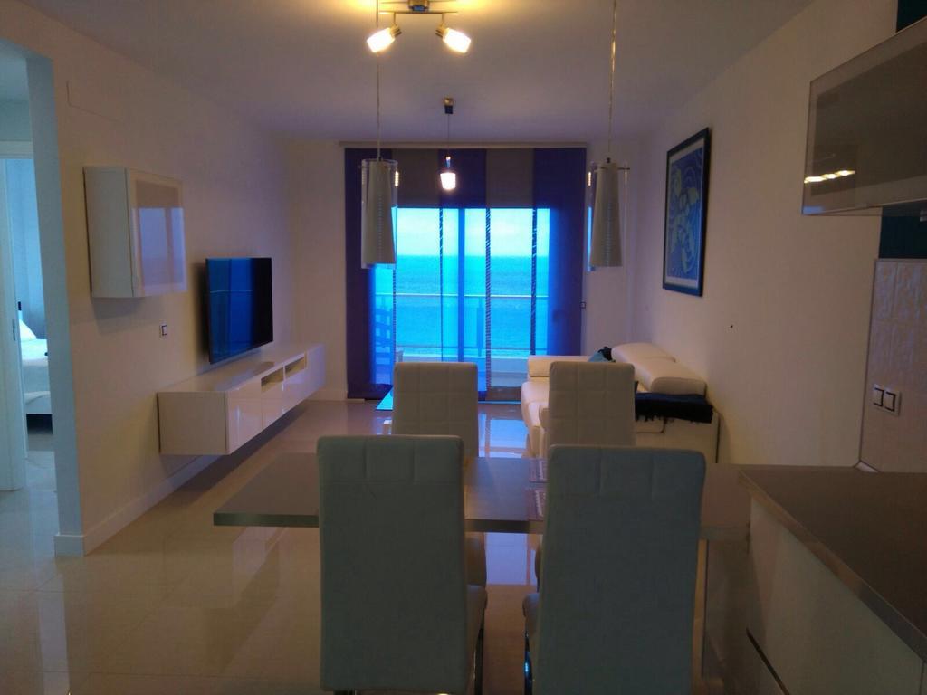 Ocean Front Apartment Tetir 외부 사진